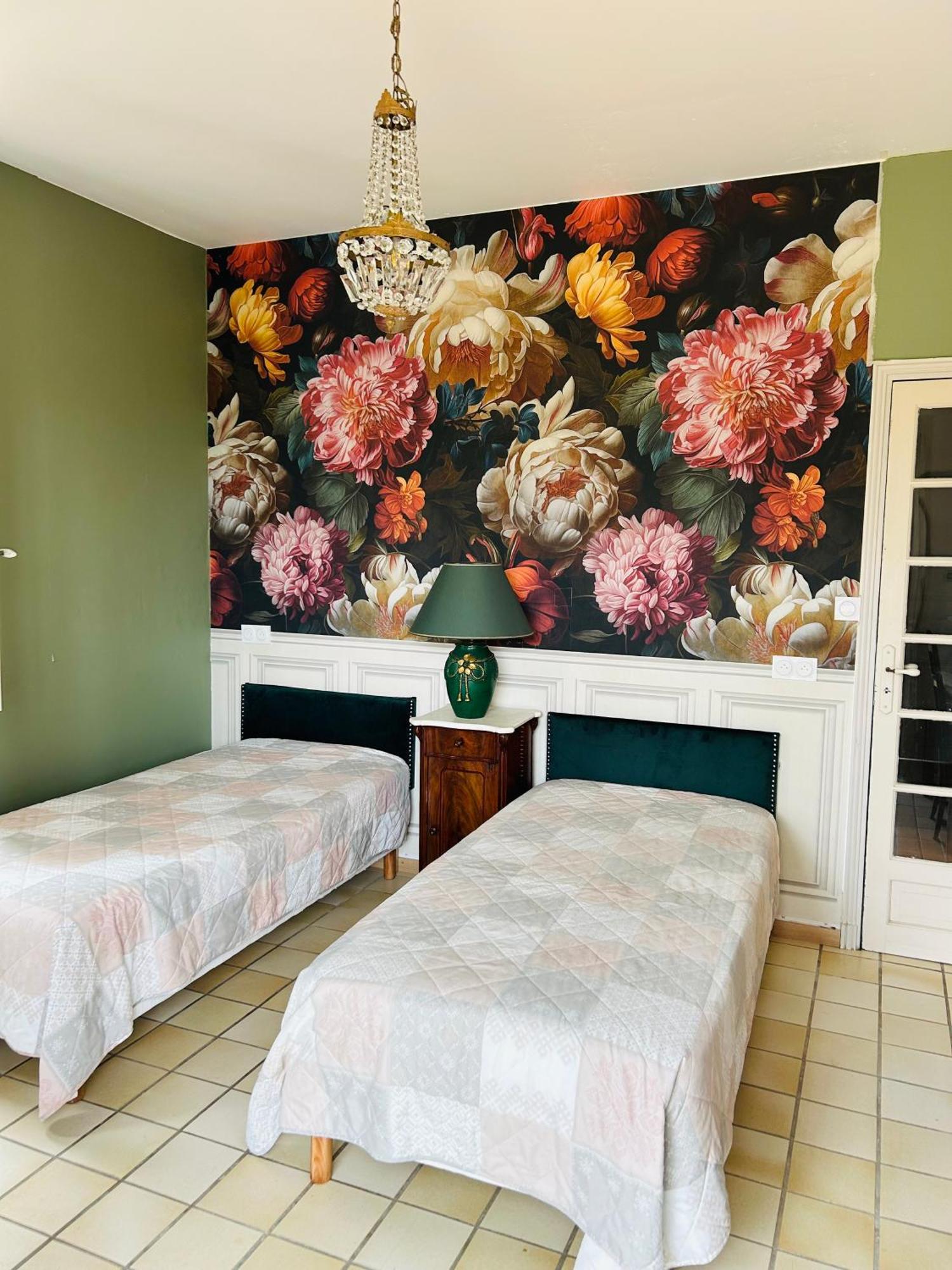 Manoir De La Gravette, Manoir Et Table D'Hotes Montauban Esterno foto