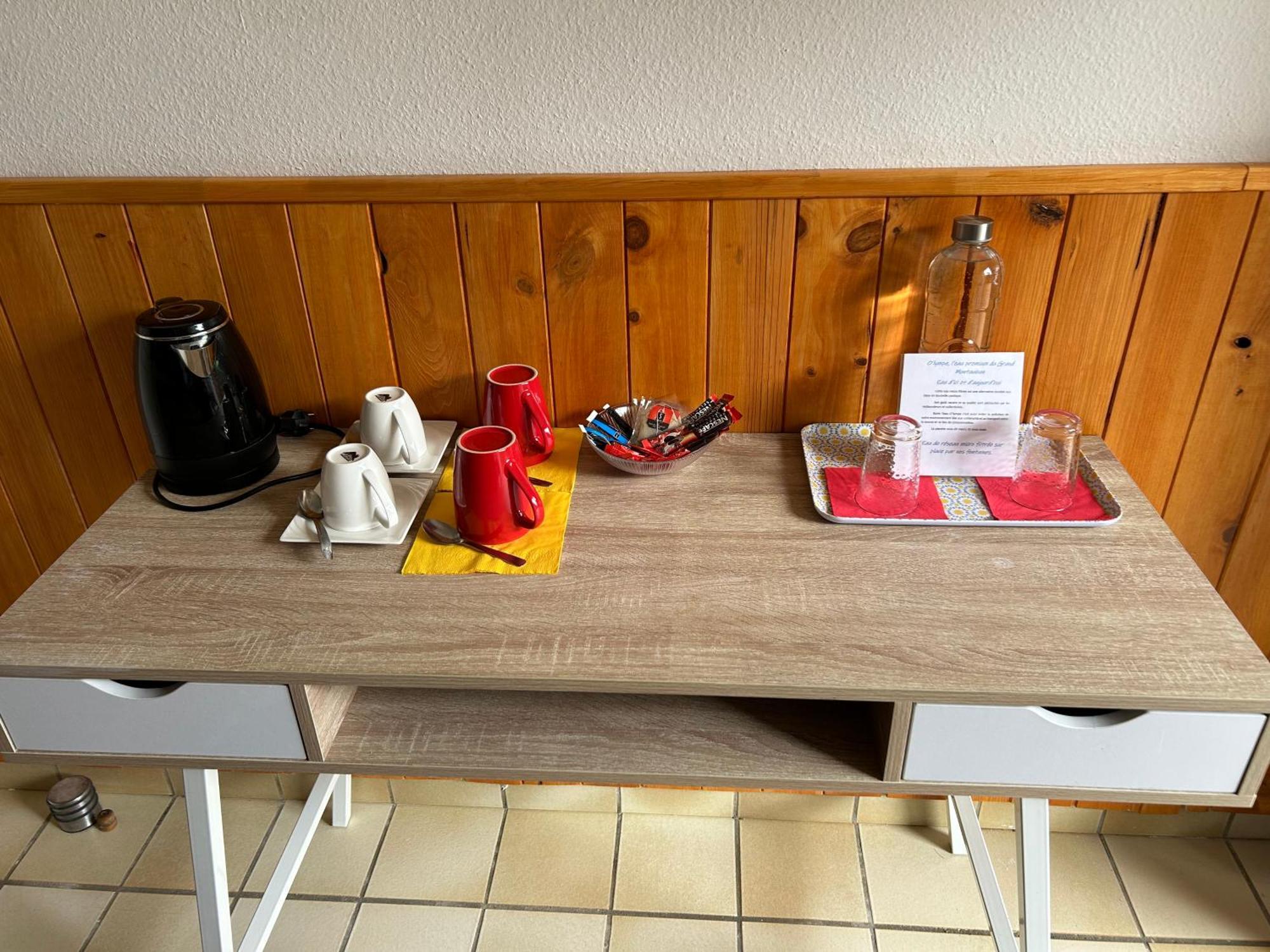 Manoir De La Gravette, Manoir Et Table D'Hotes Montauban Esterno foto