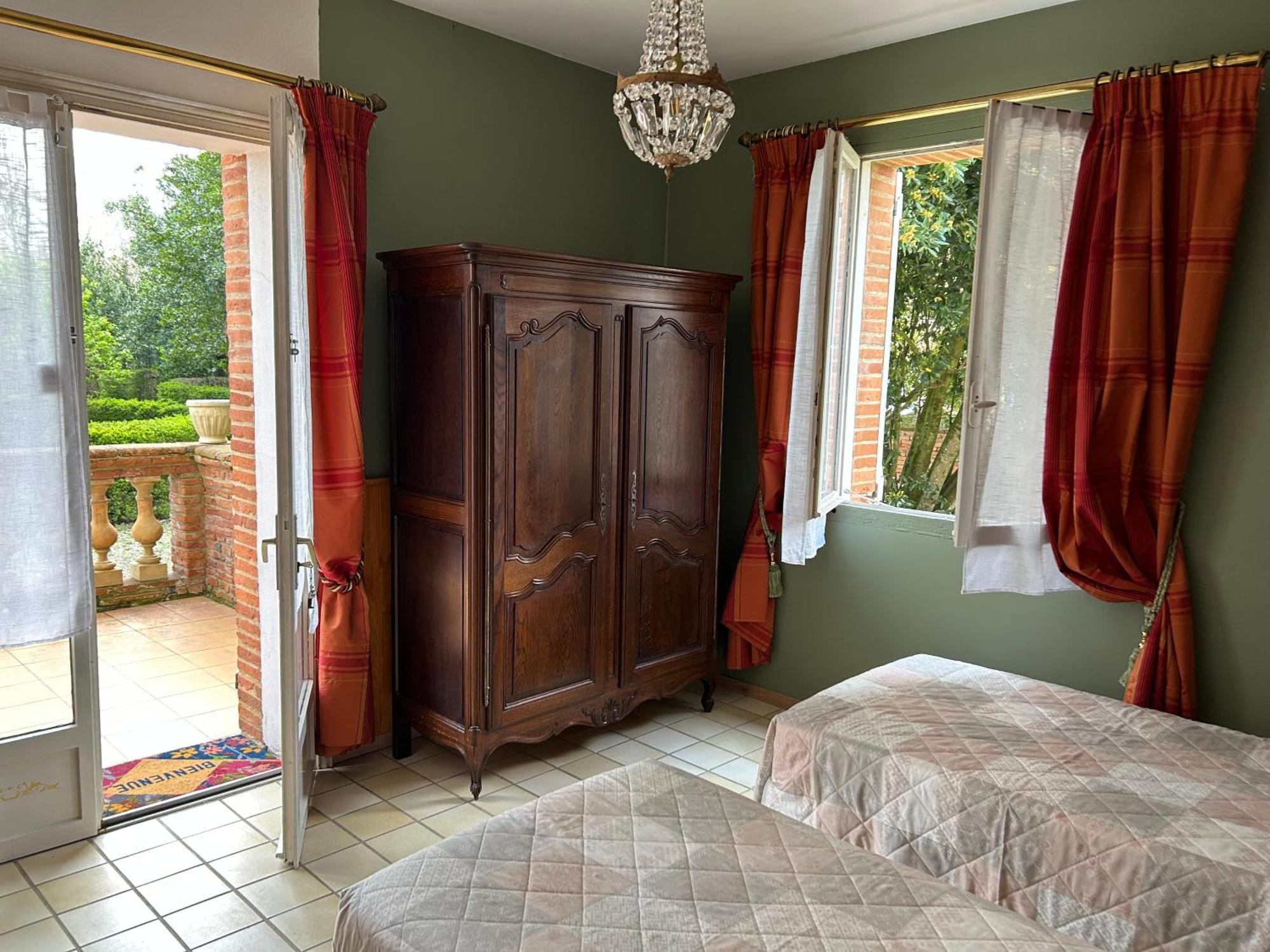 Manoir De La Gravette, Manoir Et Table D'Hotes Montauban Esterno foto