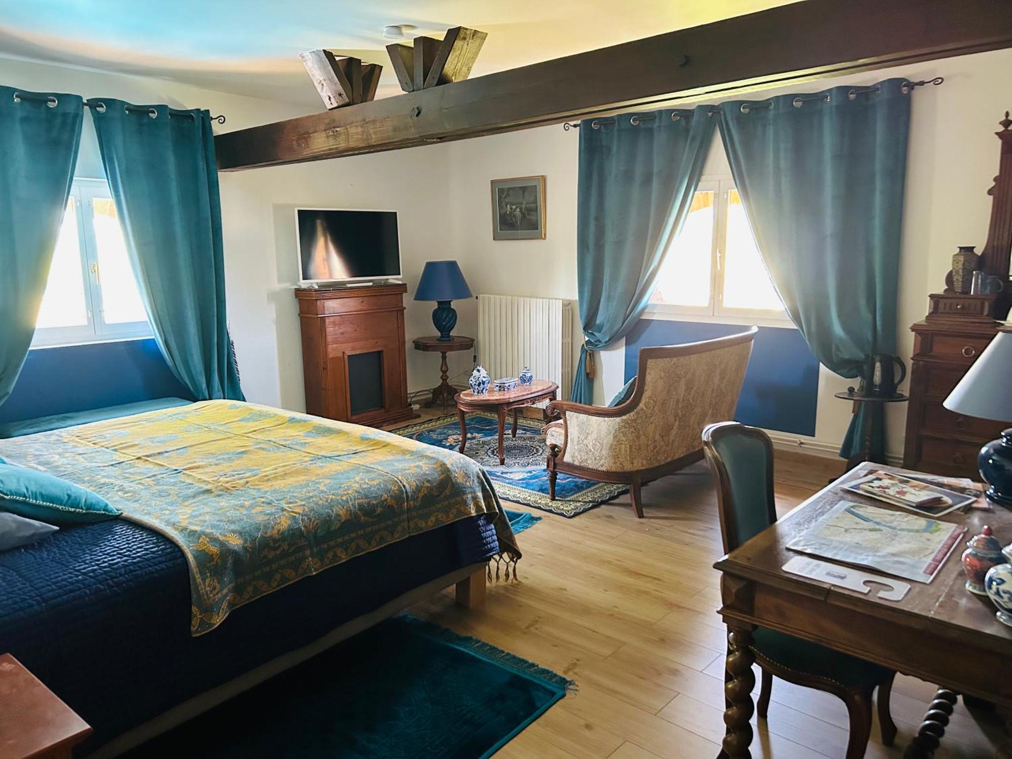 Manoir De La Gravette, Manoir Et Table D'Hotes Montauban Esterno foto